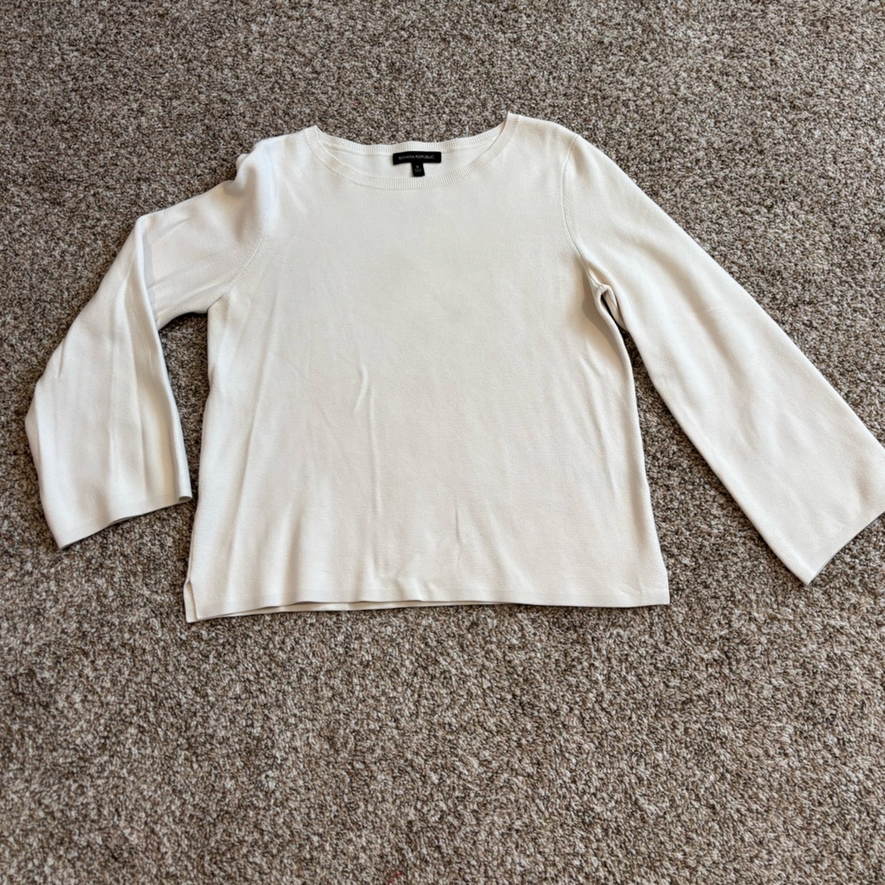 Banana Republic Cream Long Sleeve Top Size S